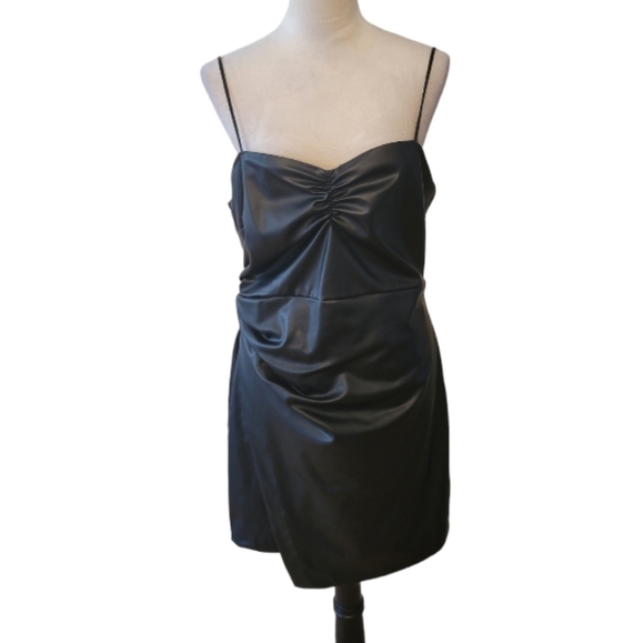 NWOT Zara Black Faux Leather Mini Dress Size XL - Picture 2 of 4